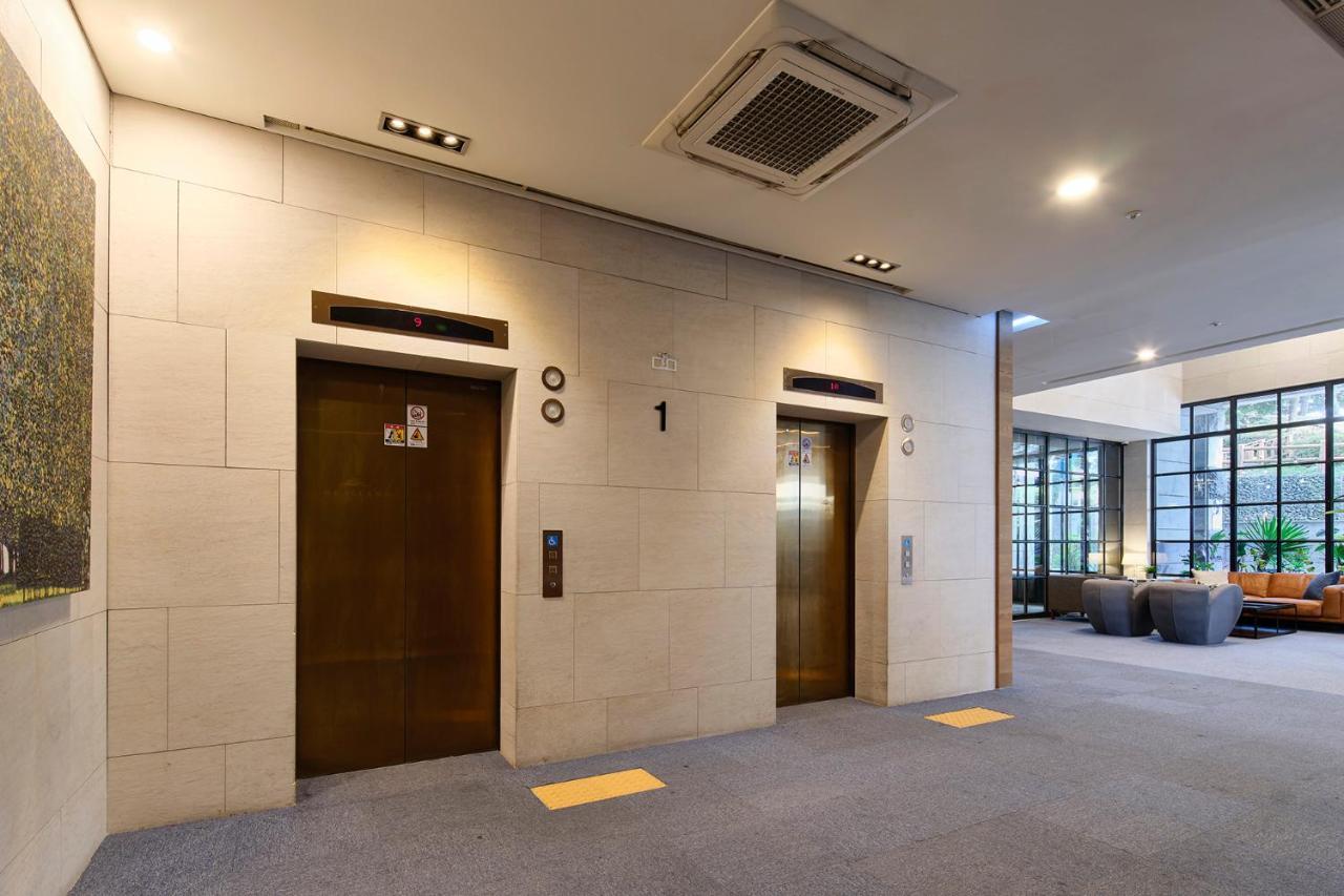 The Island Blue Hotel Seogwipo Exterior photo