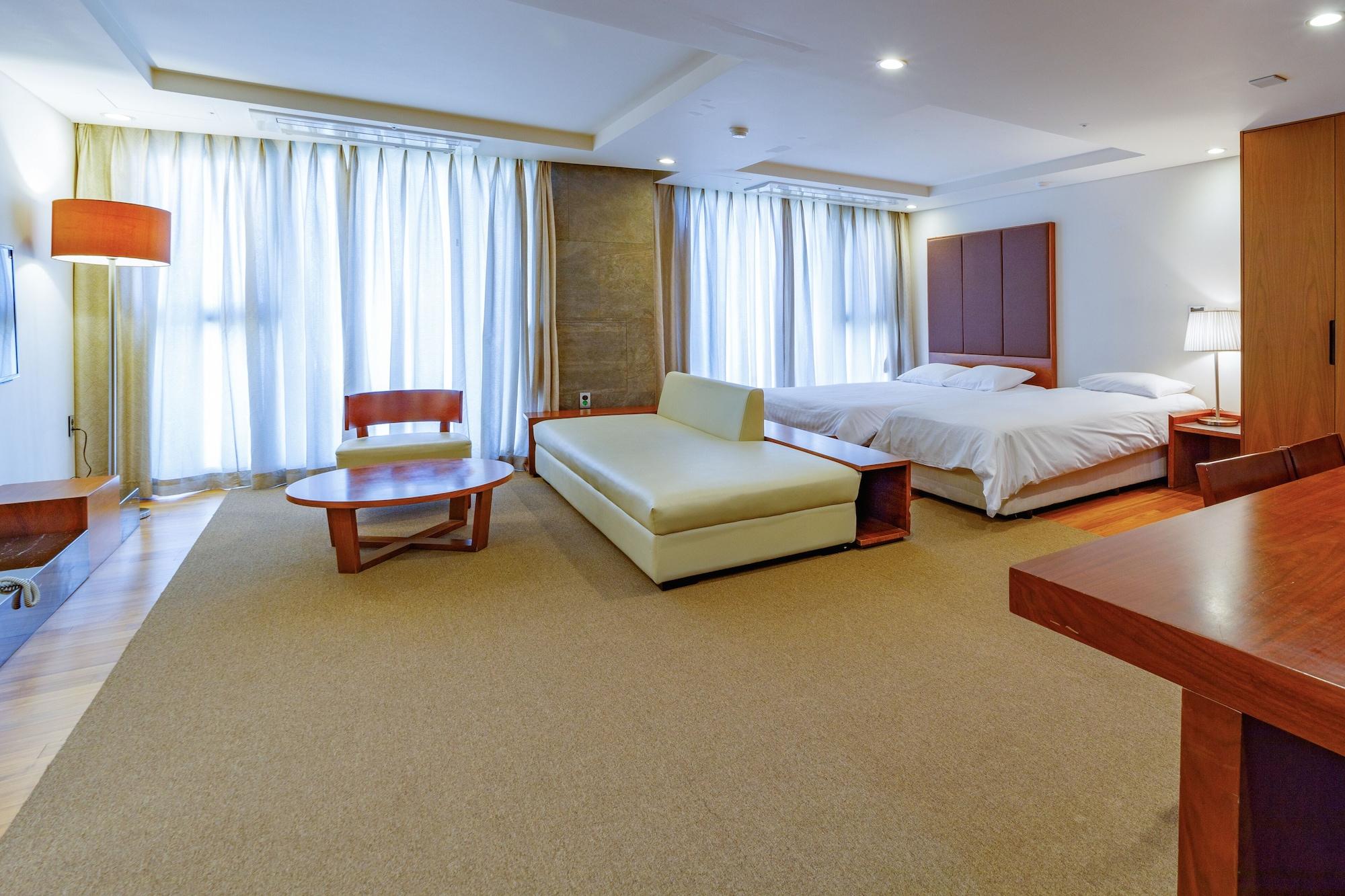 The Island Blue Hotel Seogwipo Exterior photo